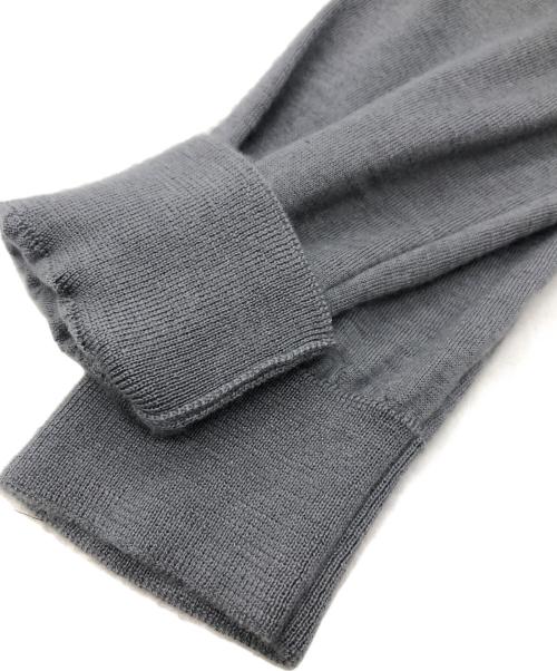 30/70（トレンタセッタンタ）30/70 (トレンタセッタンタ) カシミヤシルクタートルネックニット グレー サイズ:SIZE Lの古着・服飾アイテム