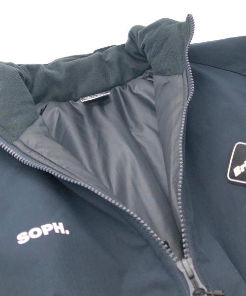 F.C.R.B.（エフシーレアルブリストル）F.C.R.B. (エフシーレアルブリストル) INSULATED VENTILATION JACKETベンチレーション ジャケット ネイビー サイズ:XXLの古着・服飾アイテム