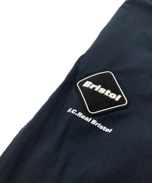 F.C.R.B.（エフシーレアルブリストル）F.C.R.B. (エフシーレアルブリストル) INSULATED VENTILATION EASY PANTS ネイビー サイズ:SIZE XXL 未使用品の古着・服飾アイテム