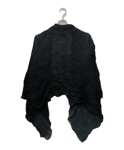 ISSEY MIYAKE（イッセイミヤケ）ISSEY MIYAKE (イッセイミヤケ) プリーツショールカーディガン ブラック×グリーン サイズ:SIZE 2の古着・服飾アイテム