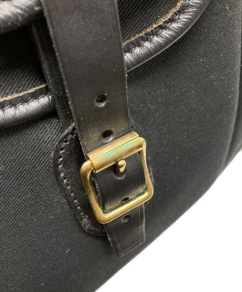 brady（ブレディ）brady (ブレディ) Ariel Trout Small ショルダーバッグ ブラックの古着・服飾アイテム