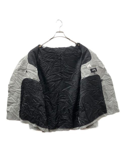 stussy（ステューシー）stussy (ステューシー) DOUBLE-BREASTED BLAZER WRINKLED STRIPE グレー サイズ:SIZE Mの古着・服飾アイテム