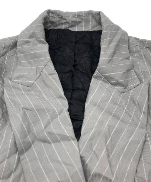stussy（ステューシー）stussy (ステューシー) DOUBLE-BREASTED BLAZER WRINKLED STRIPE グレー サイズ:SIZE Mの古着・服飾アイテム