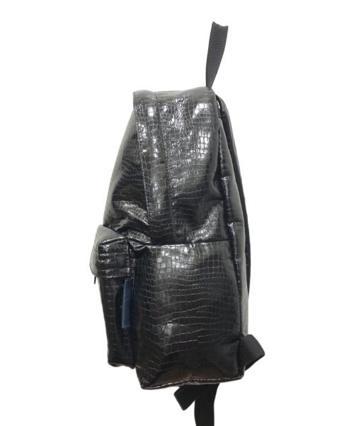 COMME des GARCONS（コムデギャルソン）COMME des GARCONS (コムデギャルソン) Scale Effect Bag 型押しデイパック ブラック サイズ:下記参照の古着・服飾アイテム