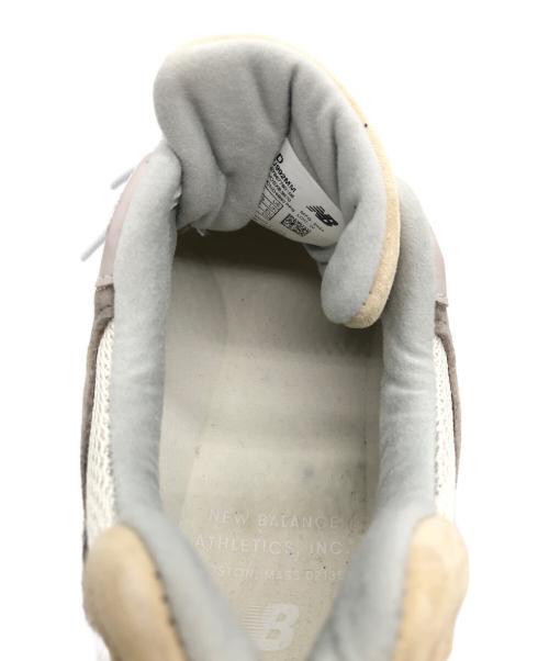 NEW BALANCE（ニューバランス）NEW BALANCE (ニューバランス) ローカットスニーカー グレー×アイボリー サイズ:SIZE US 9の古着・服飾アイテム