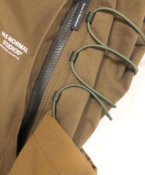 PORTER（ポーター）PORTER (ポーター) PAS NORMAL STUDIOS (パスノーマルスタジオ) BACKPACK カーキ サイズ:下記参照 未使用品の古着・服飾アイテム