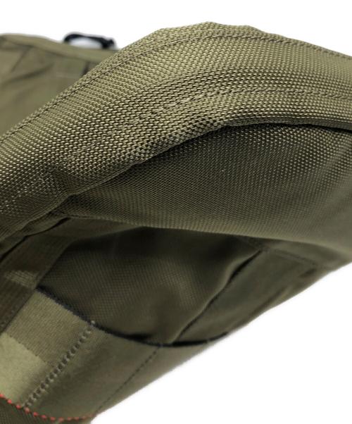 BRIEFING（ブリーフィング）BRIEFING (ブリーフィング) BEAMS+ (ビームスプラス) 別注COCKPIT BAG カーキの古着・服飾アイテム