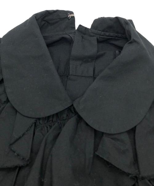 tricot COMME des GARCONS（トリココムデギャルソン）tricot COMME des GARCONS (トリココムデギャルソン) 丸襟フリルティアードブラウス ブラック サイズ:SIZE Sの古着・服飾アイテム