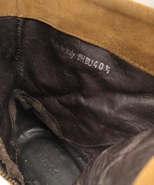 Dior（ディオール）Dior (ディオール) スウェードサイドジップブーツ ベージュ サイズ:SIZE 40 1/2の古着・服飾アイテム