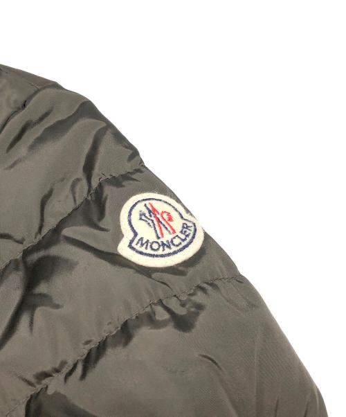 MONCLER（モンクレール）MONCLER (モンクレール) LANGLE ダウンジャケット カーキの古着・服飾アイテム