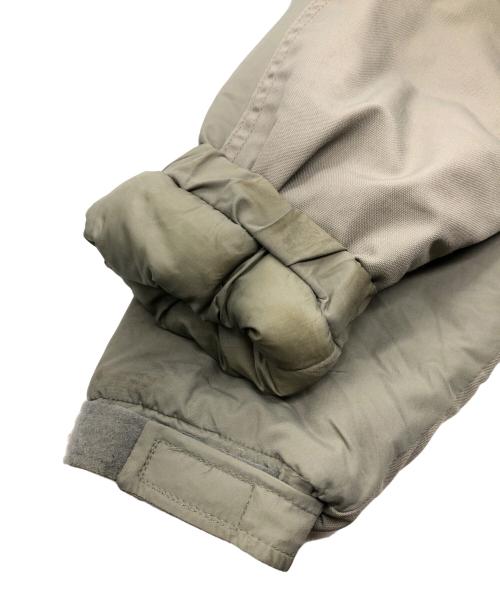 US ARMY（ユーエスアーミー）US ARMY (ユーエスアーミー) ECWCS LEVEL7 プリマロフトパーカー グリーン サイズ:SIZE Mの古着・服飾アイテム
