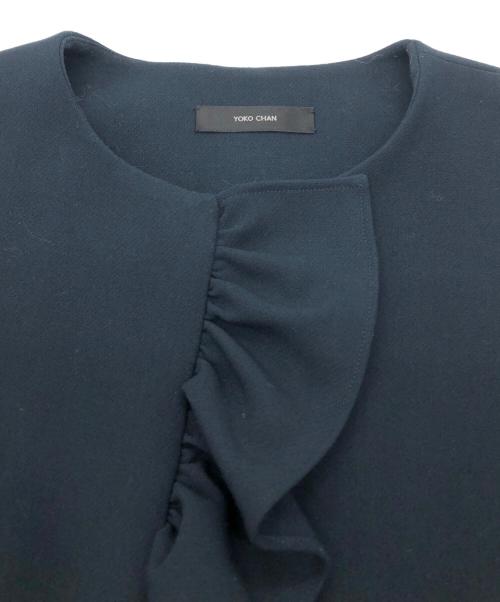 YOKO CHAN（ヨーコチャン）YOKO CHAN (ヨーコチャン) フロントラッフルノーカラーコート ネイビー サイズ:SIZE Sの古着・服飾アイテム