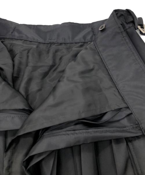 sacai（サカイ）sacai (サカイ) Nylon Twill Skirt（ナイロンツイル サイドポケット プリーツスカート） ブラック サイズ:SIZE Lの古着・服飾アイテム