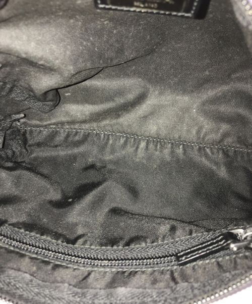 PRADA（プラダ）PRADA (プラダ) ナイロンポーチ ブラックの古着・服飾アイテム