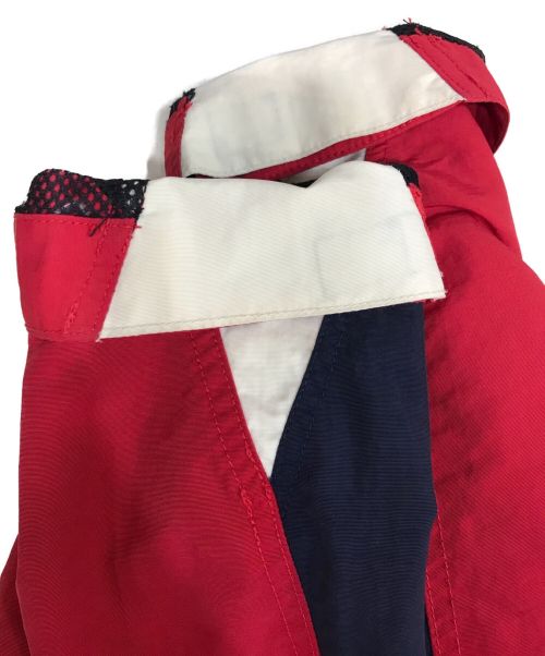 A BATHING APE（ア ベイシング エイプ）A BATHING APE (アベイシングエイプ) ナイロンジャケット レッド サイズ:Sの古着・服飾アイテム