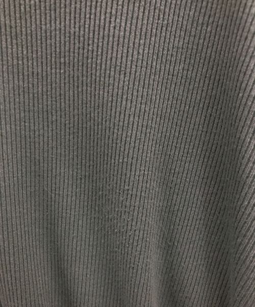 LEMAIRE（ルメール）LEMAIRE (ルメール) リブTシャツ　00403021008 カーキ サイズ:Mの古着・服飾アイテム
