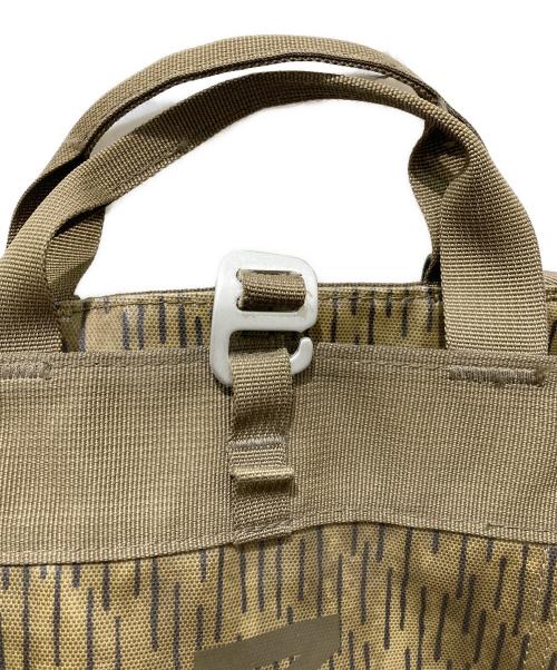 THE NORTH FACE（ザ ノース フェイス）THE NORTH FACE (ザ ノース フェイス) BC FUSE BOX TOTE カーキの古着・服飾アイテム