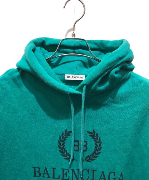 BALENCIAGA（バレンシアガ）BALENCIAGA (バレンシアガ) BBロゴプリント オーバーサイズ 　556111 TDV04プルオーバー パーカー グリーン サイズ:Mの古着・服飾アイテム