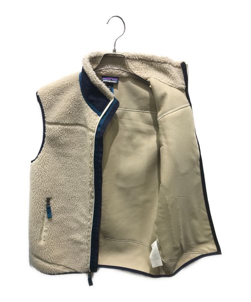 Patagonia（パタゴニア）Patagonia (パタゴニア) Classic Retro-X VEST　23048 アイボリー サイズ:Sの古着・服飾アイテム