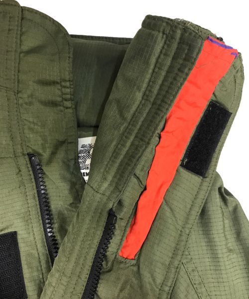 NEW BALANCE（ニューバランス）NEW BALANCE (ニューバランス) Salehe Bembury (サリーベンバリー) INTEL JACKET　MJ11563 オリーブ サイズ:Sの古着・服飾アイテム