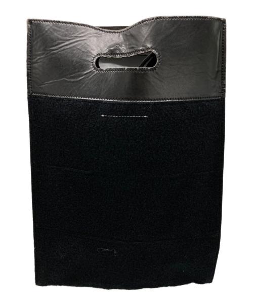 MM6 Maison Margiela（エムエムシックスメゾンマルジェラ）MM6 Maison Margiela (エムエムシックスメゾンマルジェラ) マジックテープショルダーバッグ　S54WG0018 ブラックの古着・服飾アイテム