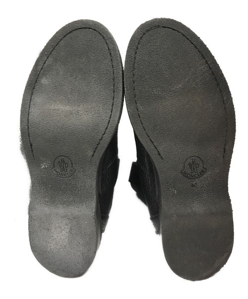 MONCLER（モンクレール）MONCLER (モンクレール) ムートンブーツ　BH176566LMGC ブラック サイズ:40の古着・服飾アイテム