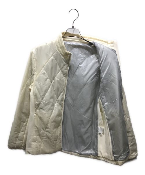 monzee（モンジー）monzee (モンジー) 軽量中綿ブルゾン　M08165 アイボリー サイズ:Mの古着・服飾アイテム