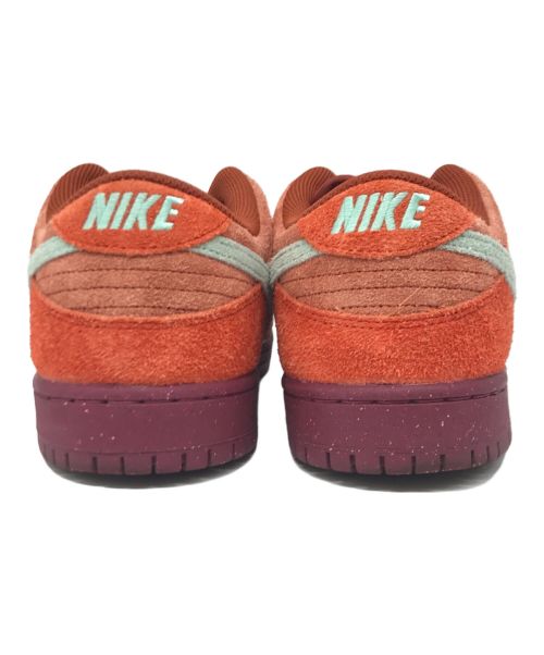 NIKE（ナイキ）NIKE (ナイキ) SB DUNK LOW PRO PRM　DV5429-601 ミスティックレッド サイズ:29.5㎝の古着・服飾アイテム