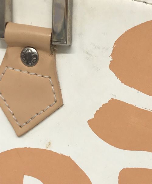 LOUIS VUITTON（ルイ ヴィトン）LOUIS VUITTON (ルイ ヴィトン) ハンドバッグ　M92176　グラフィティ アルマ ホリゾンタル ホワイト×ベージュの古着・服飾アイテム
