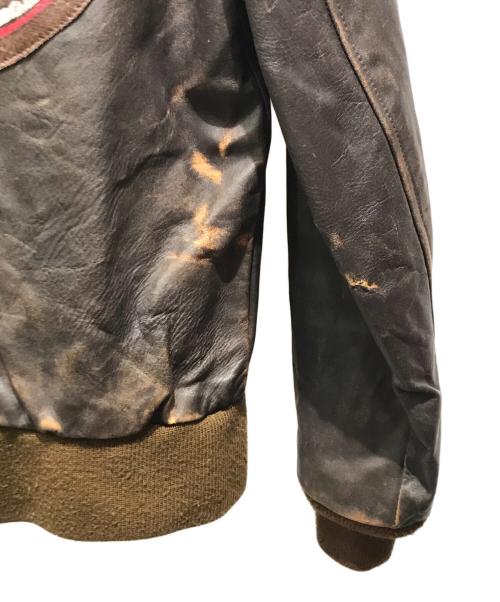 AVIREX（アヴィレックス）AVIREX (アヴィレックス) A-2ジャケット　零戦革ジャン ブラウン サイズ:38の古着・服飾アイテム