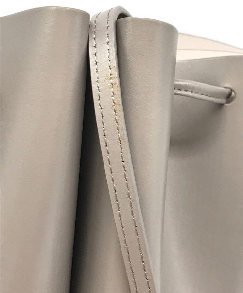 YAHKI（ヤーキ）YAHKI (ヤーキ) ショルダーバッグ グレーの古着・服飾アイテム