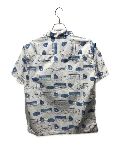 TAKEO KIKUCHI（タケオキクチ）TAKEO KIKUCHI (タケオキクチ) BLUE NOTE (ブルーノート) コラボ総柄シャツAG931-82370 ブルー×ホワイト サイズ:Mの古着・服飾アイテム