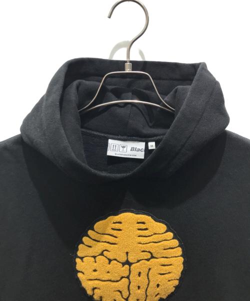 BlackEyePatch（ブラックアイパッチ）BlackEyePatch (ブラックアイパッチ) KAMON HOODIE ブラック サイズ:Ｍの古着・服飾アイテム