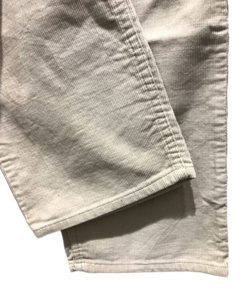 LEVI'S（リーバイス）LEVI'S (リーバイス) コーデュロイパンツ　519 1522　80ｓ ベージュ サイズ:W36の古着・服飾アイテム