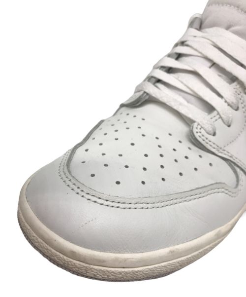 NIKE（ナイキ）NIKE (ナイキ) エアジョーダン1ロー　FB9933-100 ホワイト サイズ:28.5の古着・服飾アイテム