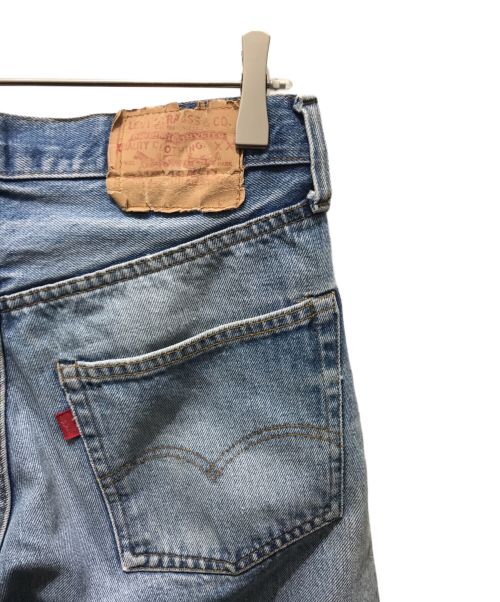 LEVI'S（リーバイス）LEVI'S (リーバイス) デニムパンツ　70ｓ 66後期 黒カンヌキ ボタン裏6 インディゴ サイズ:W32の古着・服飾アイテム