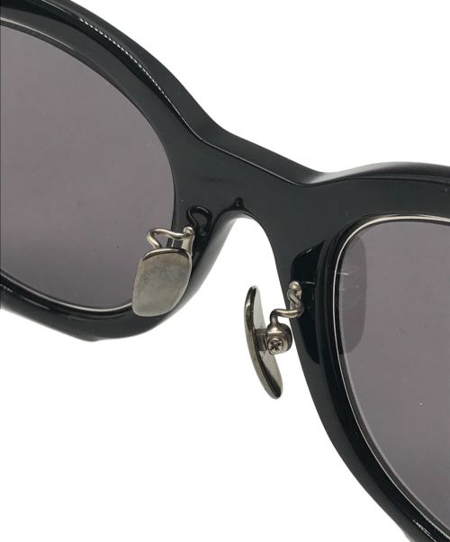 YUICHI TOYAMA（ユウイチトヤマ）yuichi toyama (ユウイチトヤマ) Name. (ネーム) サングラス ブラック サイズ:49□26の古着・服飾アイテム