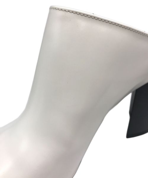 Maison Margiela（メゾンマルジェラ）Maison Margiela (メゾンマルジェラ) Leather Mules　58WP0092 ホワイト サイズ:38の古着・服飾アイテム