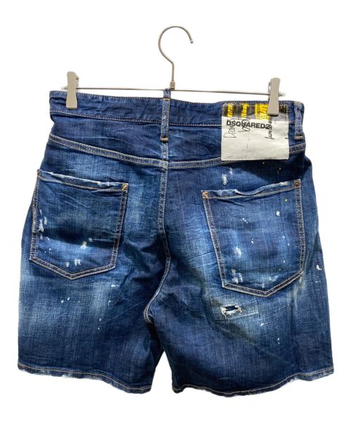DSQUARED2（ディースクエアード）DSQUARED2 (ディースクエアード) ペンキクラッシュ加工ハーフパンツ　S71MU0519 S30342 SKATER JEAN インディゴ サイズ:48の古着・服飾アイテム
