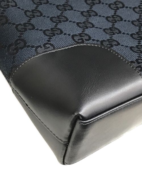 GUCCI（グッチ）GUCCI (グッチ) GGキャンバスワンショルダーバッグ　001・4231 ブラック×ネイビーの古着・服飾アイテム