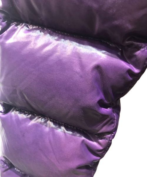 MONCLER（モンクレール）MONCLER (モンクレール) MOKA ダウンコート　920-093-49348-50 パープルの古着・服飾アイテム