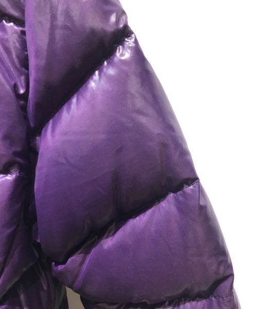 MONCLER（モンクレール）MONCLER (モンクレール) MOKA ダウンコート　920-093-49348-50 パープルの古着・服飾アイテム