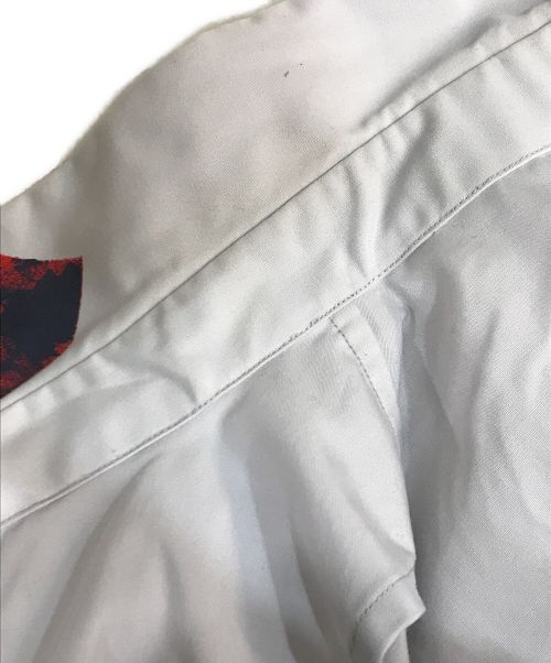 SHINYA KOZUKA（シンヤコズカ）SHINYA KOZUKA (シンヤコズカ) ペイント加工ビッグシャツ レッド×グレー サイズ:記載無しの為実寸参照の古着・服飾アイテム