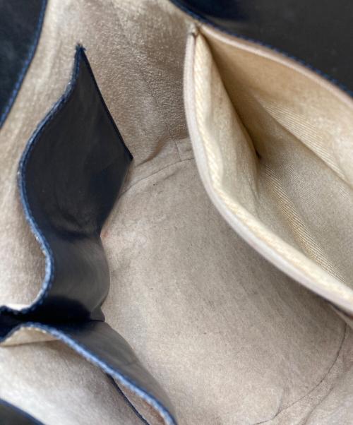 HIROFU（ヒロフ）HIROFU (ヒロフ) レザーハンドバッグ ブラックの古着・服飾アイテム