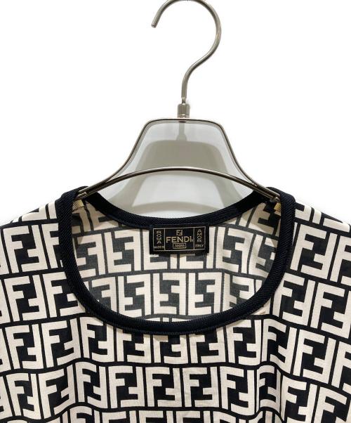 FENDI JEANS（フェンディ ジーンズ）FENDI JEANS (フェンディ ジーンズ) ズッカ柄カットソー　代理店表記無し ホワイト サイズ:38の古着・服飾アイテム