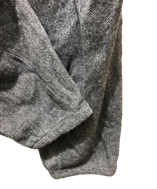 TIGHTBOOTH PRODUCTION（タイトブースプロダクション）TIGHTBOOTH PRODUCTION (タイトブースプロダクション) WOOL HERRINGBONE BALLOON PANTS グレー サイズ:Mの古着・服飾アイテム