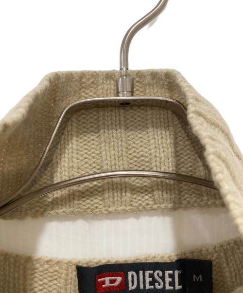 DIESEL（ディーゼル）DIESEL (ディーゼル) ハイネックジップニット ベージュ サイズ:Mの古着・服飾アイテム