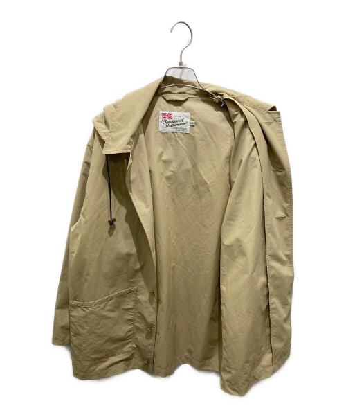 Traditional Weatherwear（トラディショナルウェザーウェア）Traditional Weatherwear (トラディショナルウェザーウェア) ナイロンジャケット ベージュ サイズ:38の古着・服飾アイテム