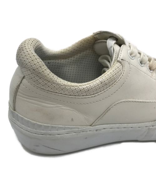 FENDI（フェンディ）FENDI (フェンディ) ローカットスニーカー　8E8109 ホワイト サイズ:36の古着・服飾アイテム