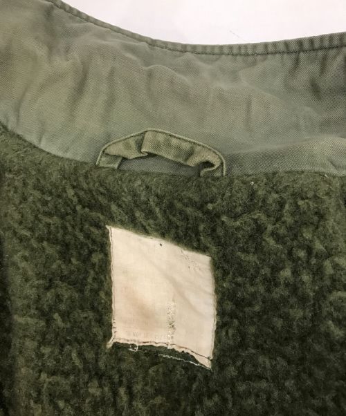 U'S NAVY（アメリカ海軍）U'S NAVY (ユーエスネイビー) A-2デッキジャケット　 80ｓ カーキ サイズ:記載無しの為実寸参照の古着・服飾アイテム